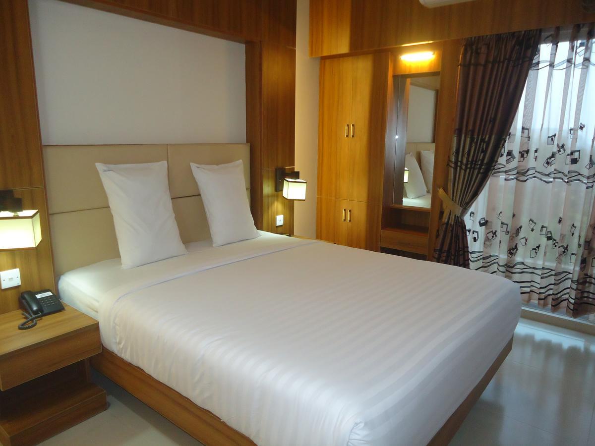 Neeshorgo Hotel & Resort Cox's Bazar Exterior foto