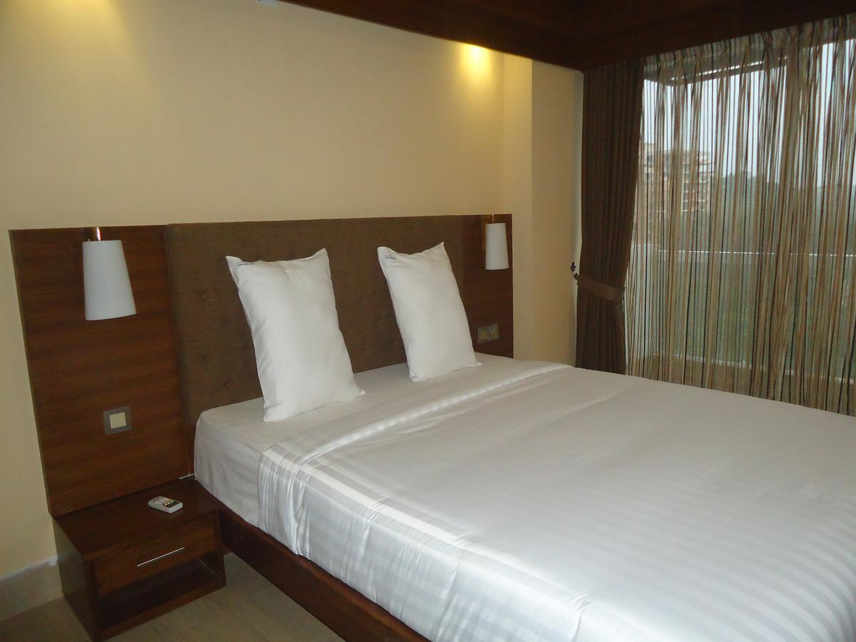 Neeshorgo Hotel & Resort Cox's Bazar Exterior foto